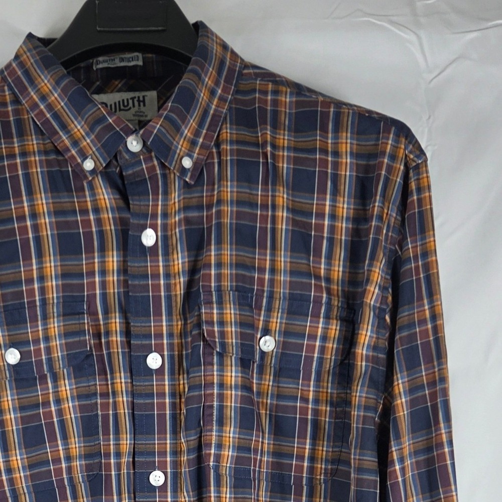 Duluth Trading Co Untucked Shirt Mens XL Standard Fit Navy Orange‎ Plaid Stretch